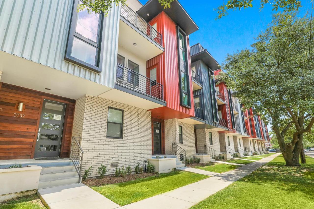 Fully-furnished Townhouse With Luxury Amenities New Orleans