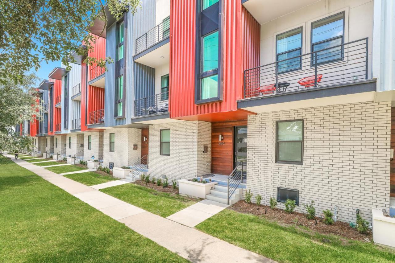 Fully-furnished Townhouse With Luxury Amenities * New Orleans