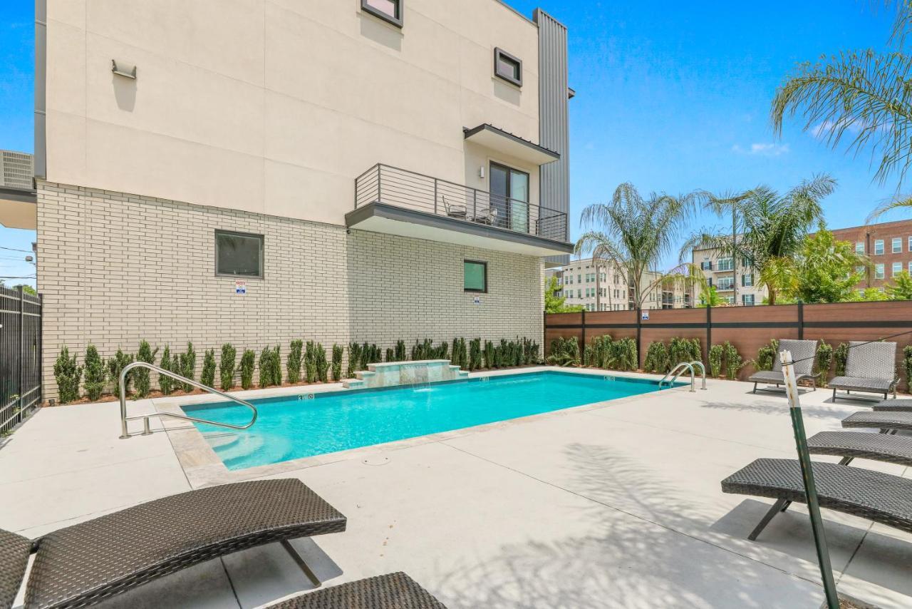 Holiday home Fully-furnished Townhouse With Luxury Amenities