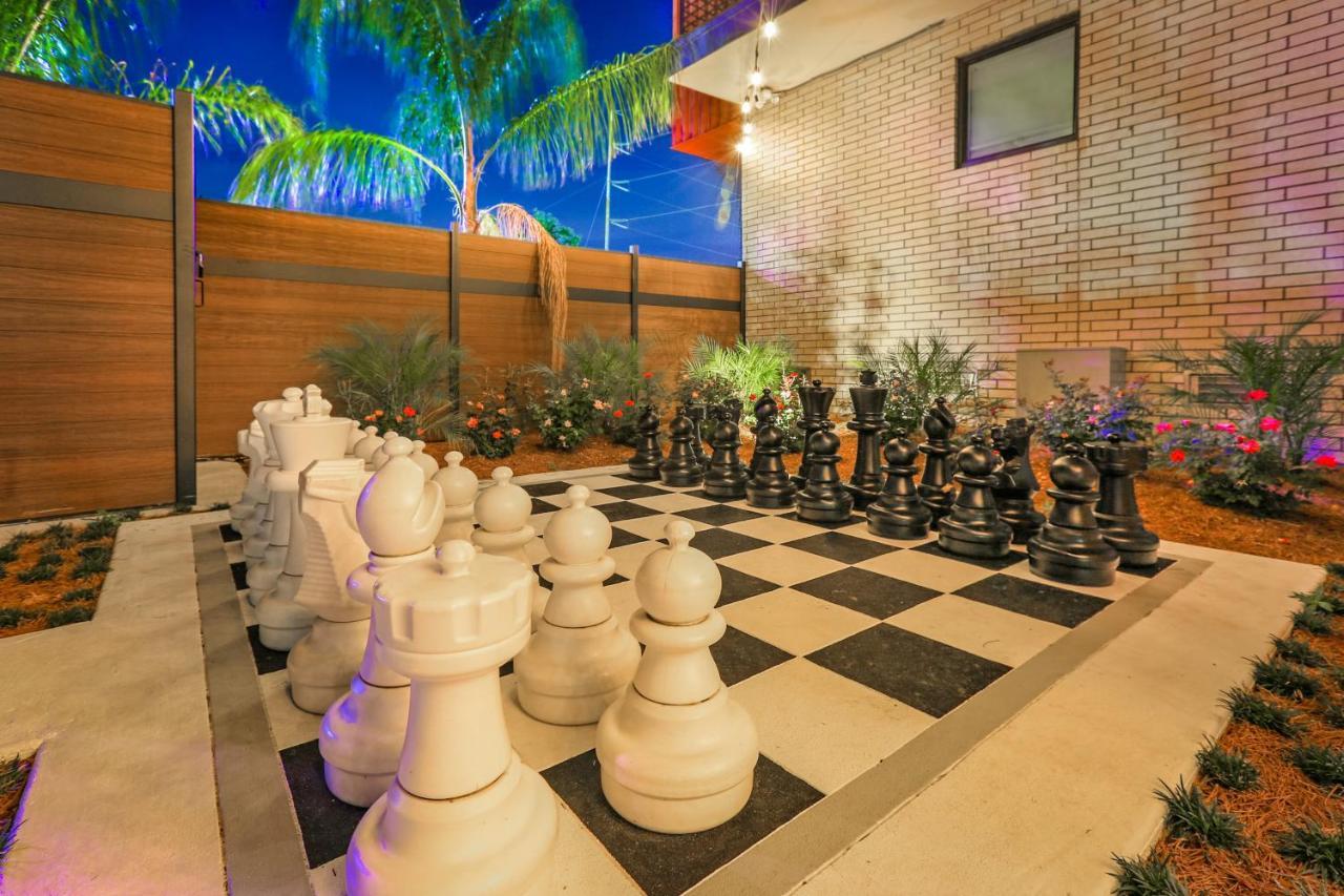 Fully-furnished Townhouse With Luxury Amenities Holiday home *