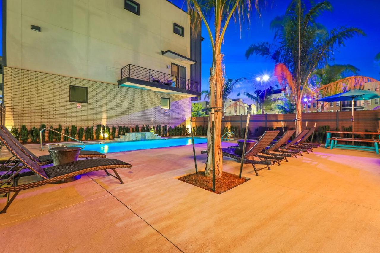 Fully-furnished Townhouse With Luxury Amenities Holiday home
