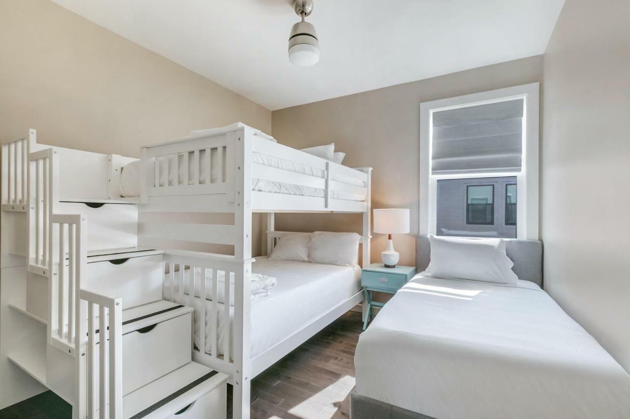 Holiday home Fully-furnished Townhouse With Luxury Amenities *