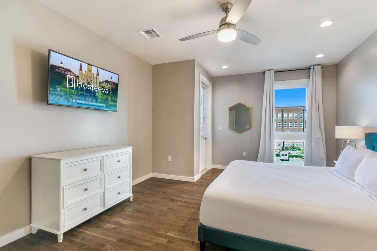 Fully-furnished Townhouse With Luxury Amenities
