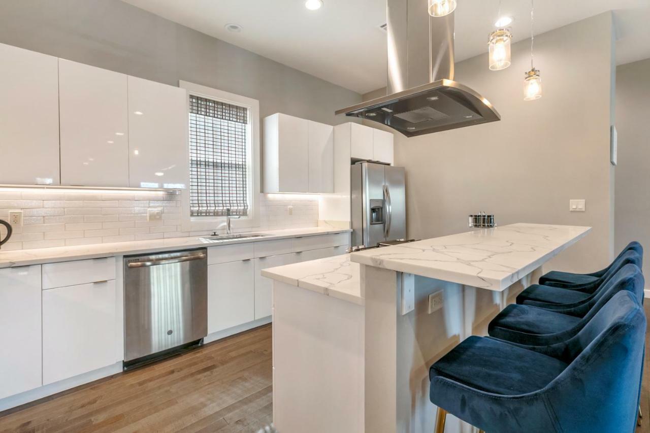 Fully-furnished Townhouse With Luxury Amenities